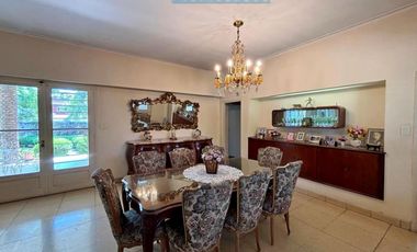 IMPORTANTE PROPIEDAD EN SAN JUSTO SOBRE DOS LOTES (1.021 MTS2). IDEAL MÚLTIPLES DESTINOS.