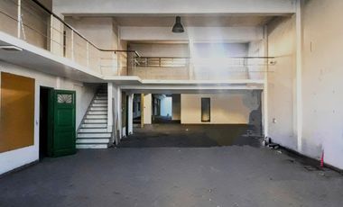 VENTA LOCAL COMERCIAL A LA CALLE TURDERA