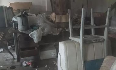 Chalet Frances A Refaccionar Excelente Ubicación Amplio Lote 332 M Oportunidad