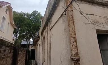 Chalet Frances A Refaccionar Excelente Ubicación Amplio Lote 332 M Oportunidad