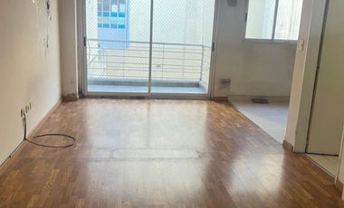 Alquiler Monoambiente, con balcón