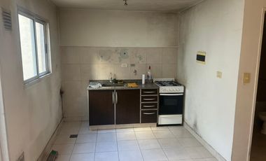 Alquiler Monoambiente, con balcón
