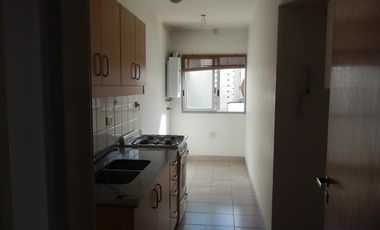 ALQUILER DPTO DE TRES AMBIENTES