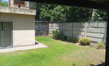 Casa en alquiler en Moreno centro Norte de elegancia y confort de alta Categoria