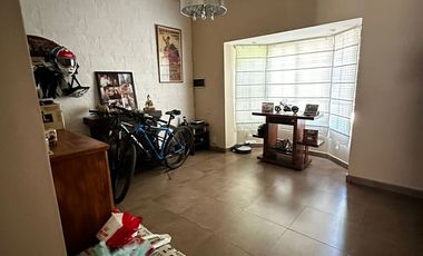 Casa en alquiler en Moreno centro Norte de elegancia y confort de alta Categoria