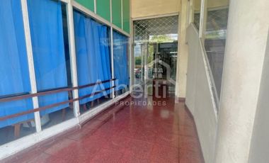 VENTA LOCAL EN GALERIA - HAEDO CENTRO (LADO NORTE).