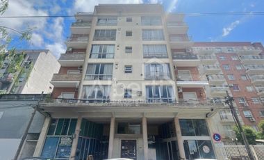 VENTA LOCAL EN GALERIA - HAEDO CENTRO (LADO NORTE).