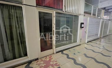 VENTA LOCAL EN GALERIA - HAEDO CENTRO (LADO NORTE).