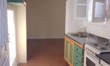 ALQUILER PH 2 AMB - MORON CENTRO
