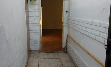 ALQUILER PH 2 AMB - MORON CENTRO