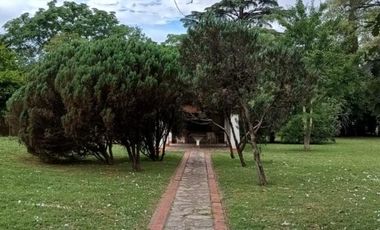 excelente quinta en Paso del Rey