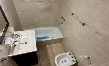 ALQUILER - DEPARTAMENTO 2 AMBIENTES - DORMITORIO  EN SUITE - VILLA MADERO