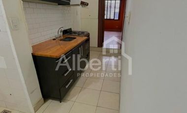 VENTA DÚPLEX 2 AMBIENTES EN HAEDO.