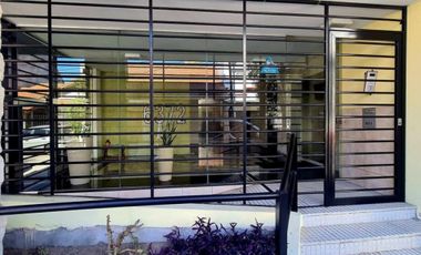 VENTA DEPARTAMENTO 2 AMBIENTES  AMPLIO CON VESTIDOR Y COCHERA CUBIERTA WILDE