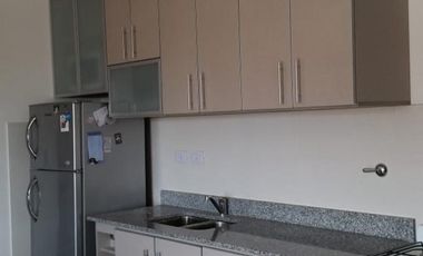 VENTA DEPARTAMENTO 2 AMBIENTES  AMPLIO CON VESTIDOR Y COCHERA CUBIERTA WILDE