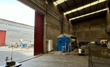 Nave Industrial 7537 m2 totales - 6337 m2 cubiertos Lomas del Mirador