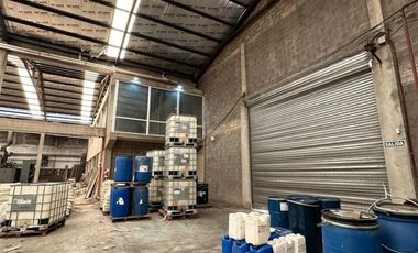 Nave Industrial 7537 m2 totales - 6337 m2 cubiertos Lomas del Mirador
