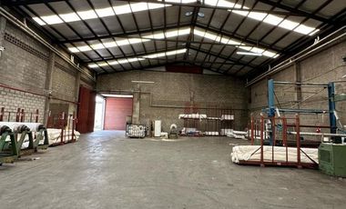 Nave Industrial 7537 m2 totales - 6337 m2 cubiertos Lomas del Mirador