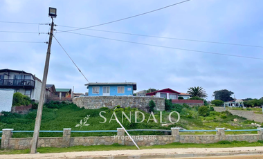 CASA EN VENTA EN EL QUISCO / PUNTA DE TRALCA