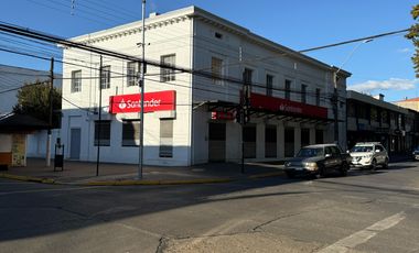VENTA LOCAL COMERCIAL 1HAB 2BA VICTORIA