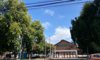 VENTA LOCAL COMERCIAL 1HAB 2BA VICTORIA