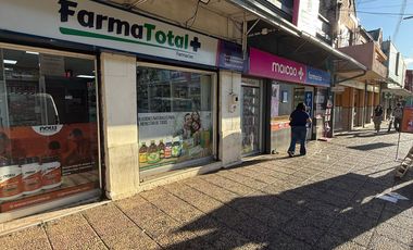 VENTA LOCAL COMERCIAL 1HAB 2BA VICTORIA