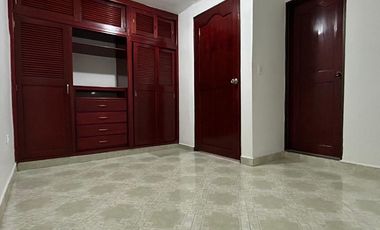 Casa y apartaestudio Castilla Medellín