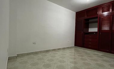 Casa y apartaestudio Castilla Medellín