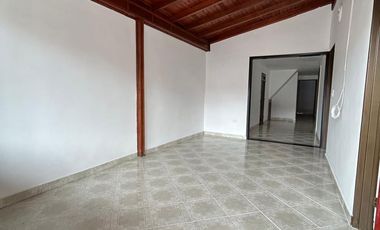 Casa y apartaestudio Castilla Medellín