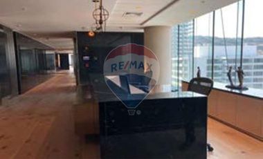 Hermosa oficina con LEED Gold en Las Condes