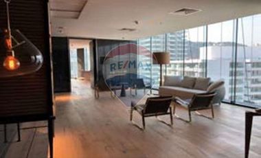 Hermosa oficina con LEED Gold en Las Condes