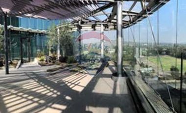 Hermosa oficina con LEED Gold en Las Condes