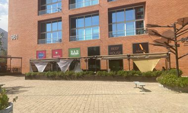 Local comercial en venta en HUECHURABA