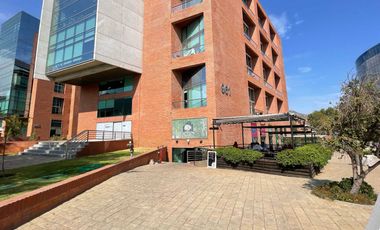 Local comercial en venta en HUECHURABA