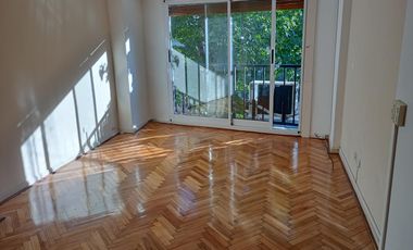 Departamento 1 ambiente en exc ubicación. Olivos.
