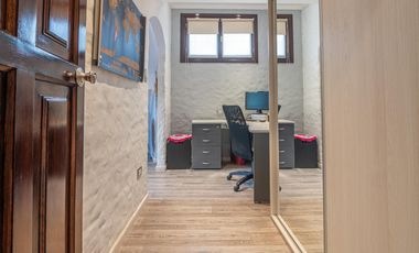 Casa 4 ambientes   quincho en Pinos De Anchorena