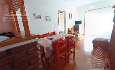 Departamento 2 ambientes c/cochera cubierta!!