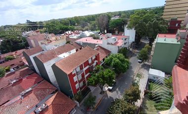 Departamento 2 ambientes c/cochera cubierta!!