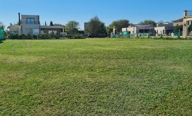 Terreno en venta - 877Mts2 - Haras de Santa María, Escobar
