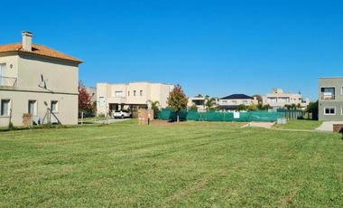 Terreno en venta - 877Mts2 - Haras de Santa María, Escobar