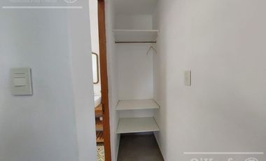 Casa  en alquiler - 5 ambientes con cochera - Quilmes Oeste, inmejorable ubicacion.!!