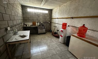 Venta Depósito en Moreno