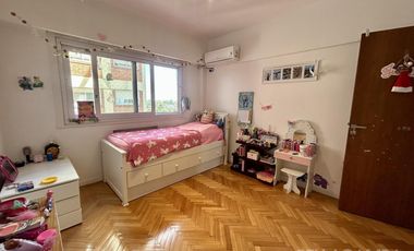 DEPARTAMENTO VENTA VICENTE LOPEZ 4 AMBIENTES BALCON