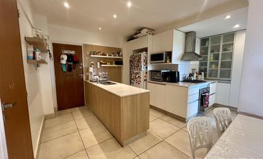 DEPARTAMENTO VENTA VICENTE LOPEZ 4 AMBIENTES BALCON