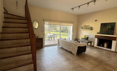 Venta casa en San Joaquin Capilla del Señor apta credito hipotecario