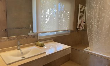 Venta casa en San Joaquin Capilla del Señor apta credito hipotecario