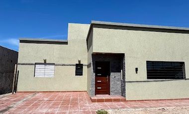 Casa en venta 3 dormitorios en Ibarlucea