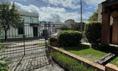 Casa en alquiler, Lujan, sobre calle ituzaingo al 859