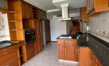 Casa en alquiler, Lujan, sobre calle ituzaingo al 859