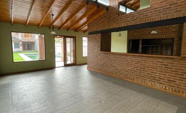 Casa en alquiler, Lujan, sobre calle ituzaingo al 859